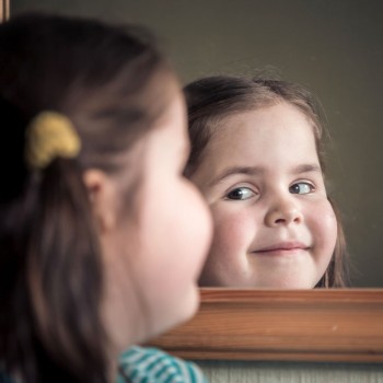 Como educar e fazer com que as crianças gostem de si mesmas