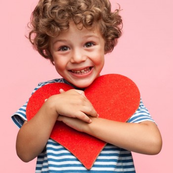 8 dicas para despertar a felicidade nas crianças