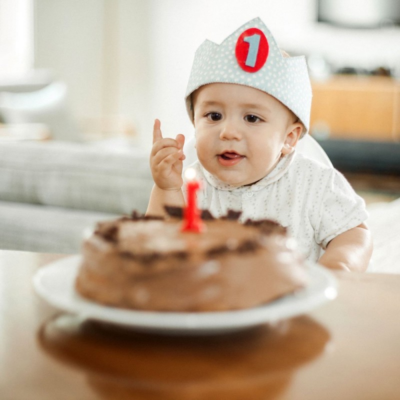 O primeiro aniversário do bebê. Como celebrá-lo