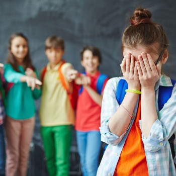 O agressor e a vítima da violência escolar