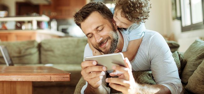 O mal de publicar fotos dos filhos nas redes sociais