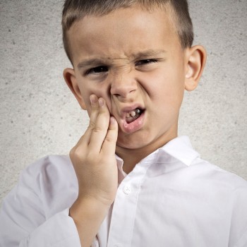 Como saber se a criança tem cáries