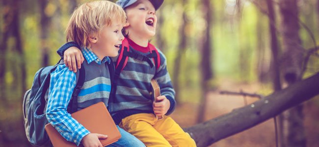 A influencia dos amigos das crianças