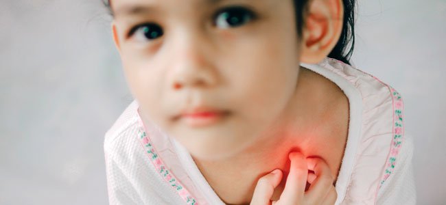 Como se trata a malária na infância