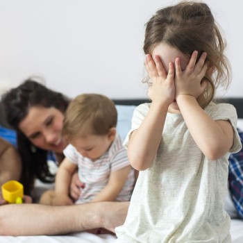 Os ciúmes do primeiro filho com a chegada do segundo