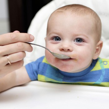 Alimentação no primeiro ano do bebê