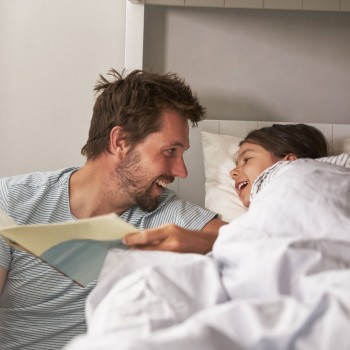 Como contar contos às crianças