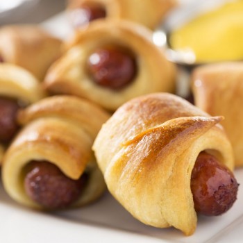 Mini cachorro-quente de forno para as crianças