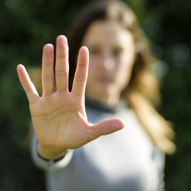 Contra a violência de gênero, pense nos seus filhos
