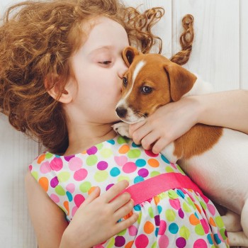 A higiene na convivência das crianças e os animais de estimação