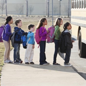 Como ensinar as crianças a esperarem a sua vez