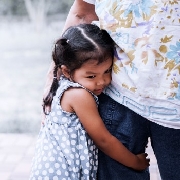 Como ensinar seus filhos a superarem os medos