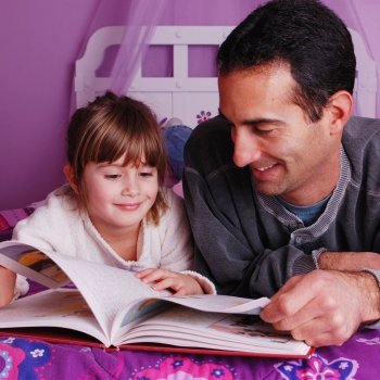 Os contos estreitam laços entre pais e filhos