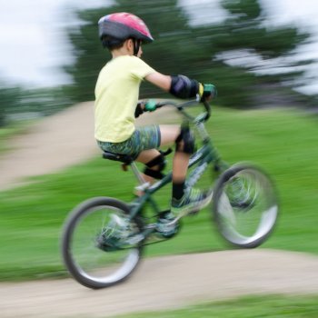 Crianças intrépidas, sem medo do perigo