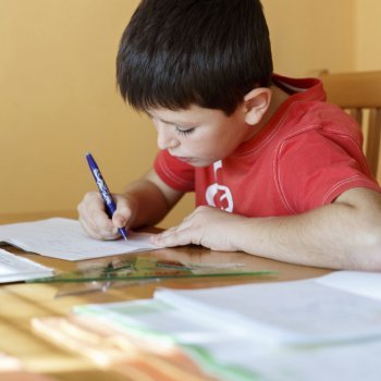 Quantos deveres as crianças devem fazer?