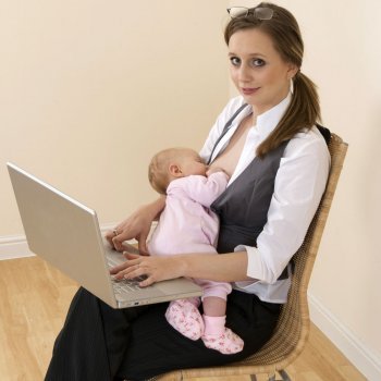 Trabalhar e amamentar ao bebê