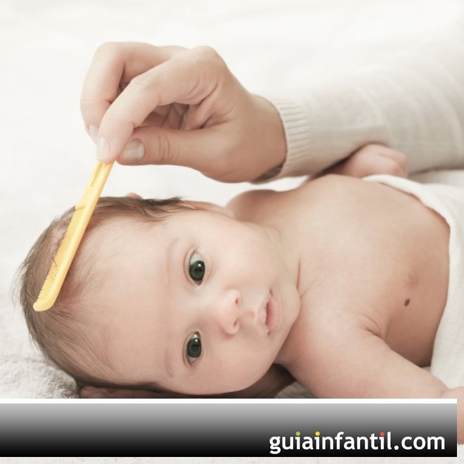 Os cuidados com os cabelos do bebê