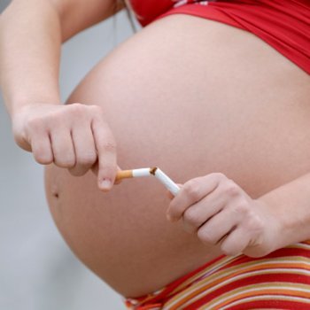 A asma infantil pode ser prevenida na gravidez