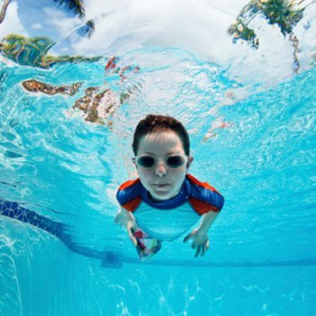 Os grandes inimigos do ouvido das crianças