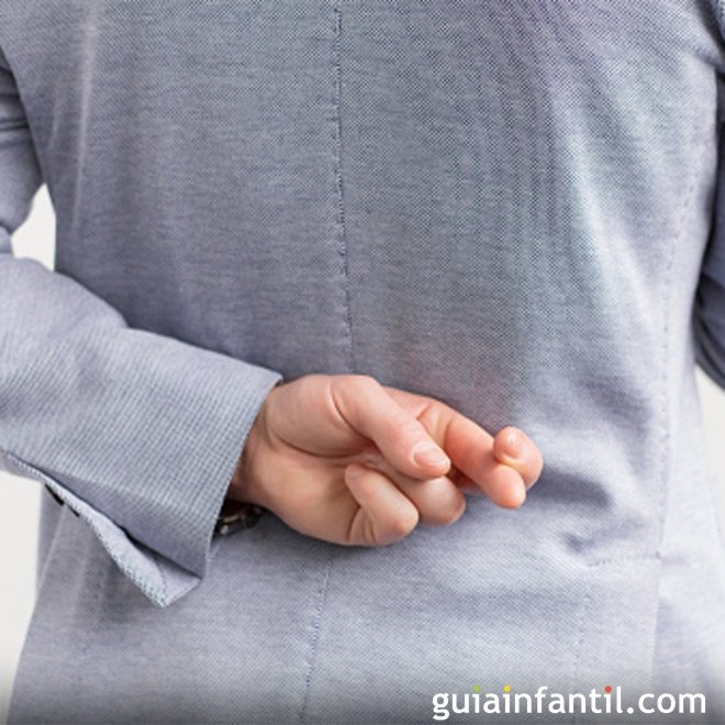 6 mentiras que os pais contam aos filhos