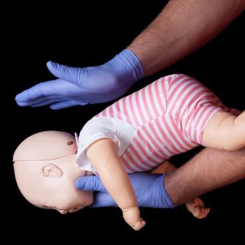 Dia Mundial dos Primeiros Socorros. Cuidados com crianças