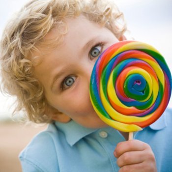 Os efeitos dos doces e balas no peso das crianças
