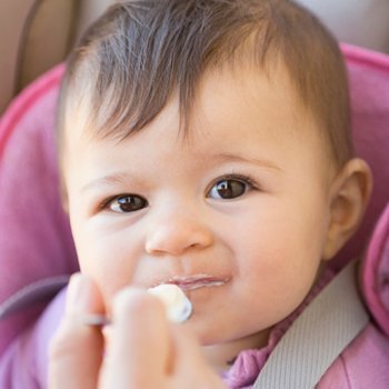 A introdução do iogurte na dieta do bebê