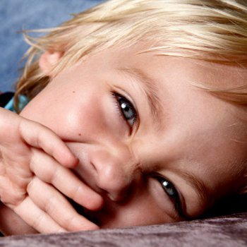 Como se transmite otimismo às crianças