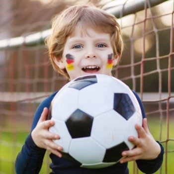 Nos Estados Unidos as crianças são proibidas de cabecear a bola de futebol