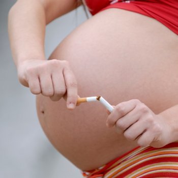 Como o costume de fumar afeta a saúde do bebê