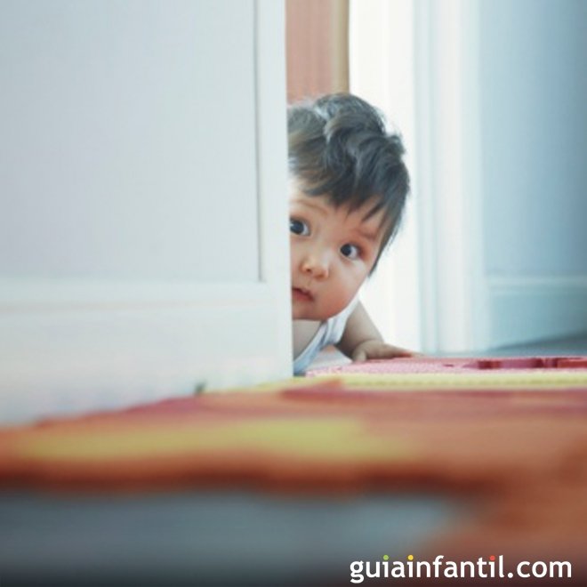Cuidado! O seu bebê está engatinhando