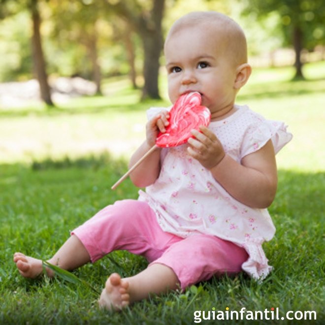 10 alimentos proibidos para os bebês antes dos 2 anos