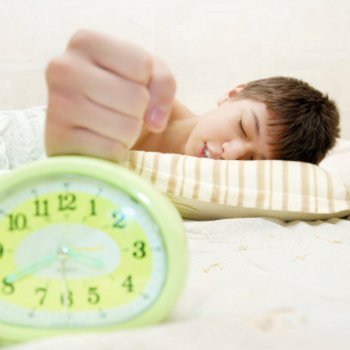 A difícil volta à rotina das crianças após as férias