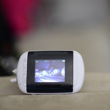 Por que as câmeras para bebês podem ser inseguras?