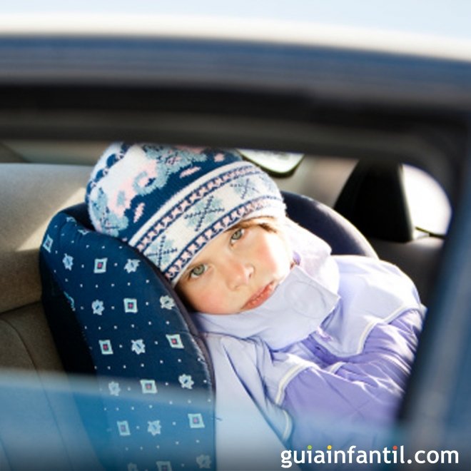 Por que é perigoso deixar o bebê no carro também no inverno