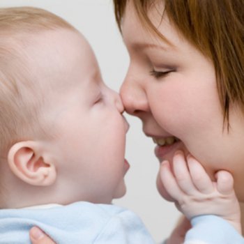 A língua materna é a primeira que os bebês aprendem