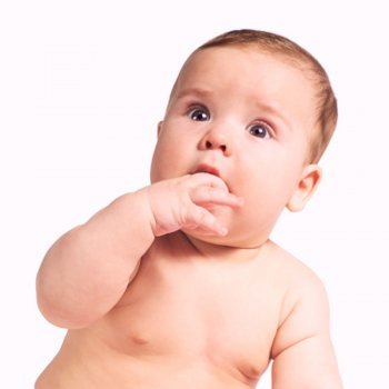 Os bebês são sensíveis e sabem quando erram