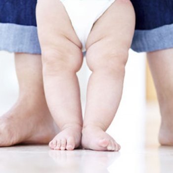 A peculiar maneira de andar dos bebês