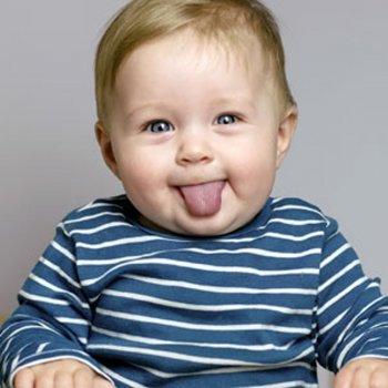 Os bebês aprendem a ter senso de humor dos seus pais