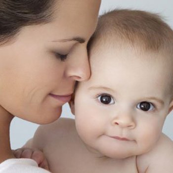 Por que os bebês cheiram tão bem