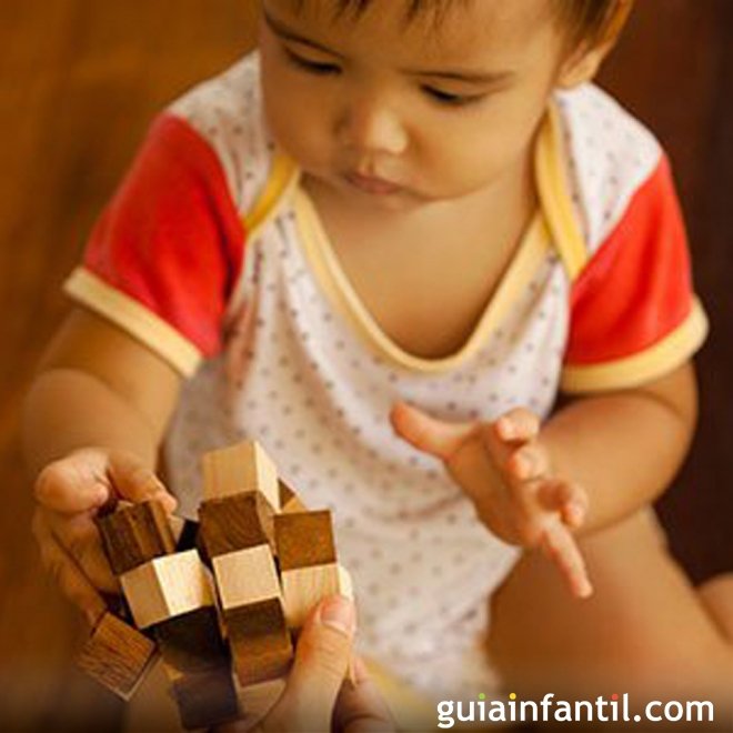 Como estimular ao bebê segundo o método Montessori