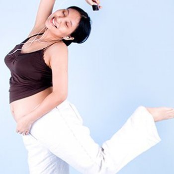 Uma dica para aliviar a dor das contrações: dançar