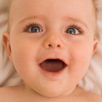 Tratamento precoce da gagueira infantil