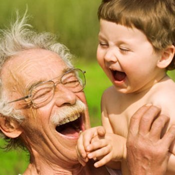 A ciência descobre por que os avós são tão carinhosos com os netos