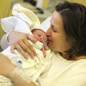 O parto. Contrações, dilatação e expulsão