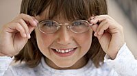 Como prevenir problemas de visão nas crianças