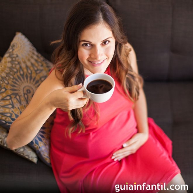 Os efeitos da cafeína durante a gravidez