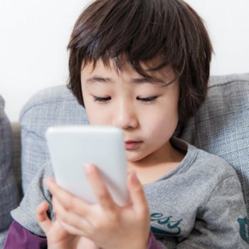 As crianças: Internet e outras tecnologias