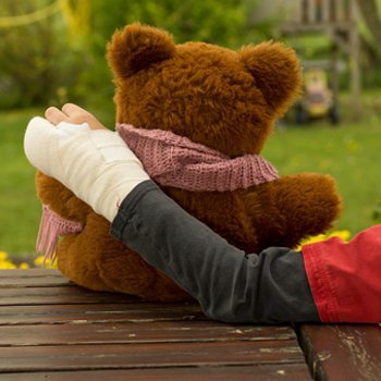 Os acidentes infantis mais frequentes nas férias