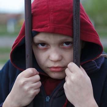 Crianças submissas. Como mudar o seu comportamento